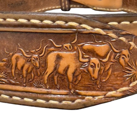 Vintage Leather Custom Stamped Personalized Wayne Longhorn Cattle Western Belt - Picture 6 of 12